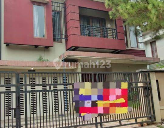 Rumah 2 Lantai Bagus di Villa Melati Mas, Tangerang Selatan 1