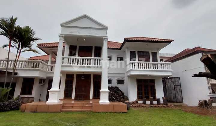 Rumah Bagus SHM di Pondok Indah, Jakarta Selatan 2