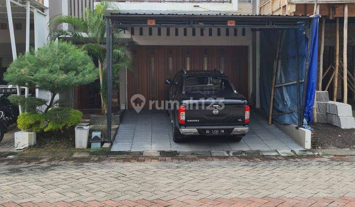 Rumah Bagus Mewah Full Furnish Di Cluster Elite Gentan Solo 1