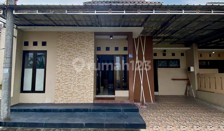 Rumah Bagus Strategis di Cluster Colomadu Solo 2