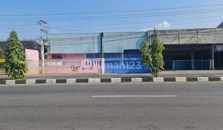 Gudang + Ruang Usaha Strategis Pinggir Jalan Raya Kartosuro Solo 1