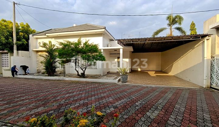 Rumah Bagus Minimalis Di Cluster Elite Gumpang Kartosuro Solo 2