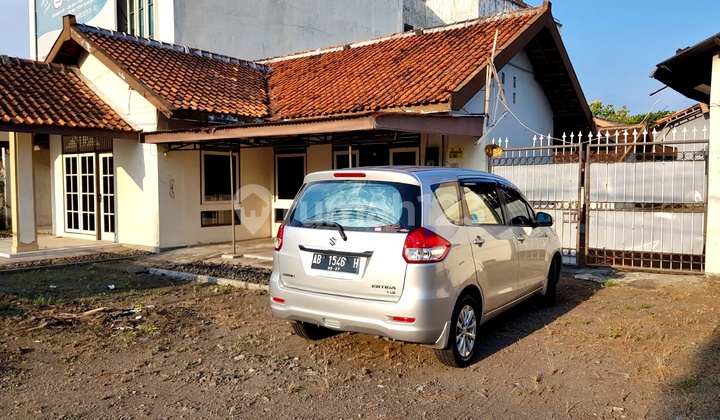 Gudang Ada Ktr Mess Di Ring Road Utara Maguwoharjo Yogyakarta