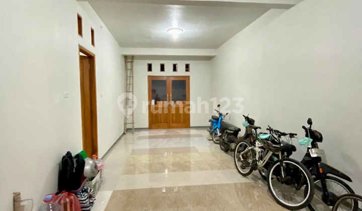 Rumah Bagus Bangunan Baru 2 Lt Di Gedongan Colomadu Solo 2