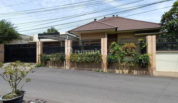 Rumah Bagus 2 Lantai Dekat Hotel Alilal Di Jajar Solo Kota 2