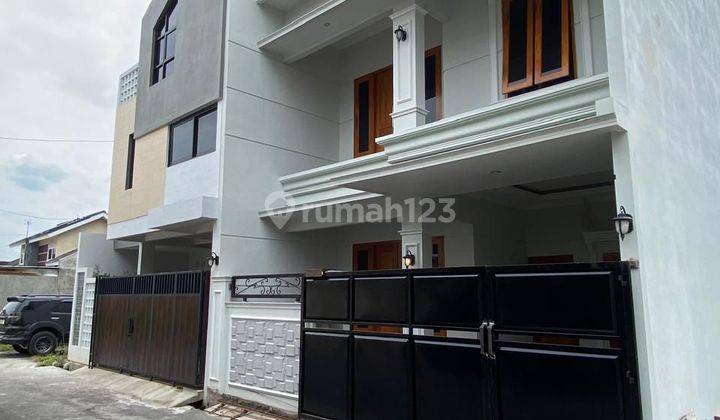 Rumah Baru Gress Bagus Minimalis 2 Lantai Di Dekat Gentan Solo 1