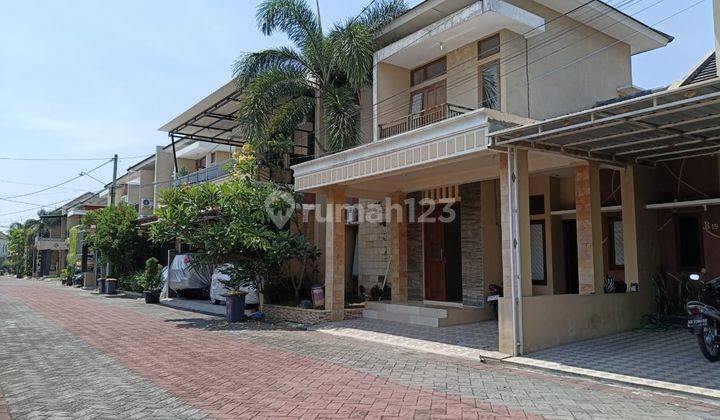 Rumah Bagus 2 Lantai Full Furnish Di Cluster Colomadu Solo 2