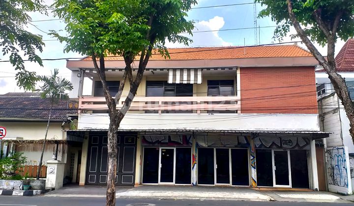 Good 2-Story Strategic Shop House in Wirobrajan Yogyakarta Good 2-Story Strategic Shop House in Wirobrajan Yogyakarta