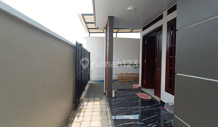 Rumah Bagus Minimalis Modern Di Singopuran Kartasura Solo 2