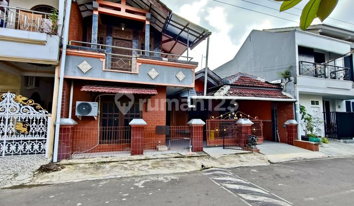 Rumah Siap Pakai 2 Lantai Di Colomadu Solo Dekat Jalan Raya 2
