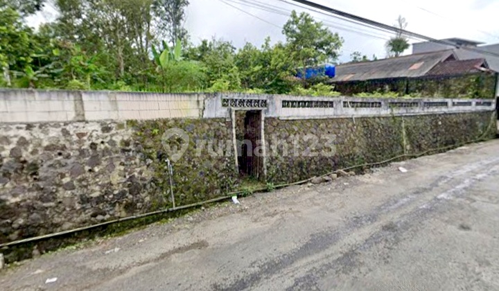 Tanah Pekarangan Strategis di Jln Raya Kemuning Karanganyar Tanah Pekarangan Strategis di Jln Raya Kemuning Karanganyar