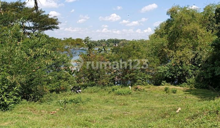 Land with a Direct View of Cengklik Reservoir in Sambi, Boyolali Land with a Direct View of Cengklik Reservoir in Sambi, Boyolali