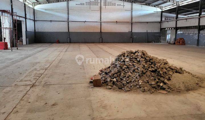 (GDS018) Disewakan Gudang Siap Pakai Luas 1350m2, Parung Panjang  2