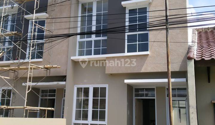 Rumah 2 Lantai Baru Unfurnished SHM di Cisaranten, Bandung 2