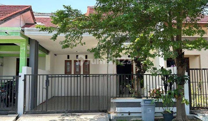 Rumah Mungil Cantik 2 Lantai Bagus di Antapani, Bandung 1