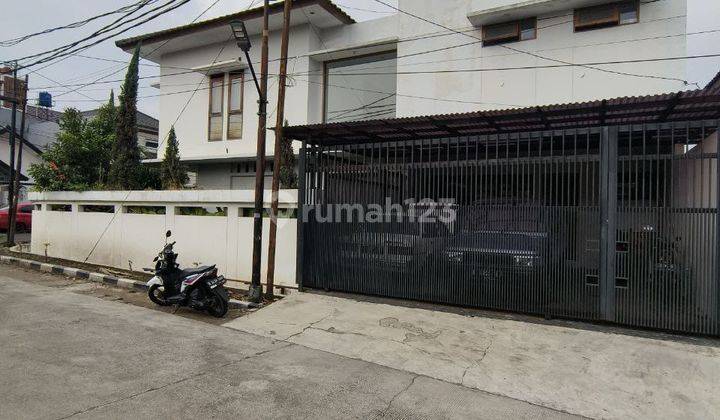 Rumah Besar 2 Lantai Hook SHM di Sukaluyu, Bandung 2