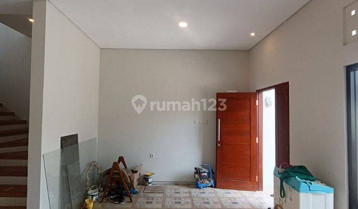 Rumah 2 Lantai Baru Unfurnished SHM di Margahayu Raya, Bandung 2