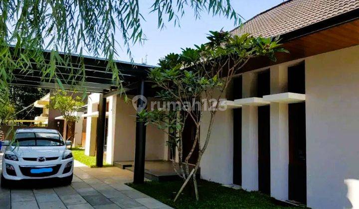 Rumah Mewah 1,5 Lantai Hook 2 Muka SHM Lokasi Strategis Mainroad Area Cipaganti, Bandung Utara 2