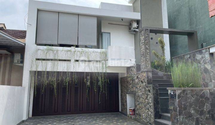 Rumah Bagus 2 Lantai Rustic Modern Semi Furnish SHM di Margahayu Raya, Kota Bandung 2