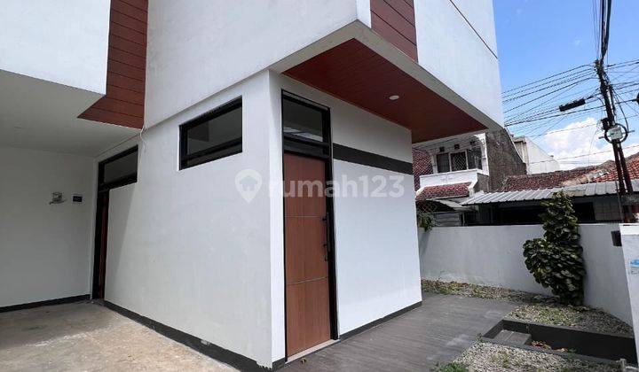 Rumah Baru 2 Lantai Posisi Hook SHM di Margahayu Raya, Bandung 2