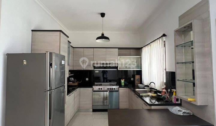 Rumah 2 Lantai Siap Huni Semi Furnished SHM di Cipaku Indah Setiabudi, Bandung 2