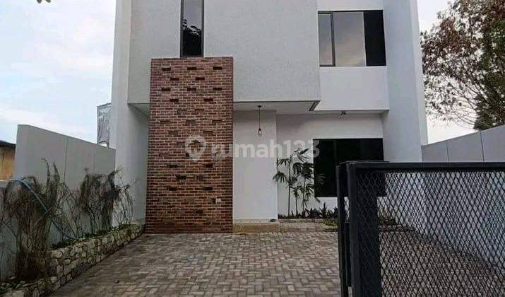 Rumah 2 Lantai Baru Unfurnished Sertifikat Hak Milik di Pondok Hijau Geger Kalong Bandung Utara, Bandung 1