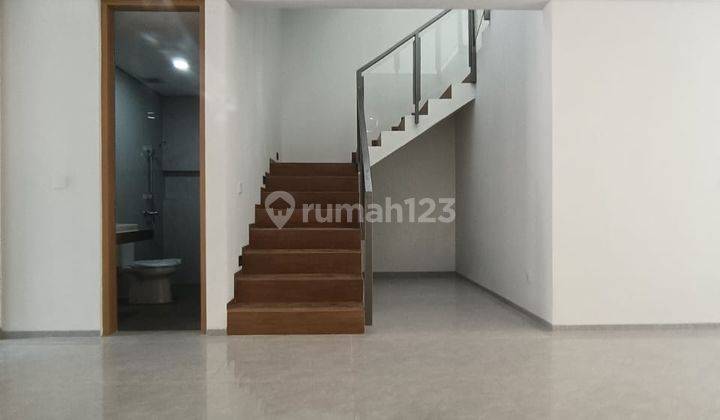 Kav 167 Rumah Baru 3 Lantai Modern di Kawasan Exclusive Setra Duta Bandung 2