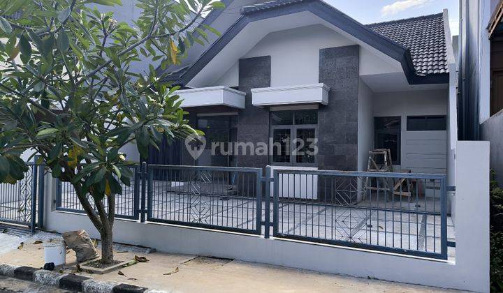 Rumah Sudah Renovasi Semi Furnished SHM di Taman Mutiara Cibabat, Cimahi 1