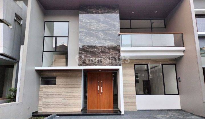 Rumah Baru 2 Lantai Lux Modern Shgb di Singgasana Mekarwangi, Bandung 1