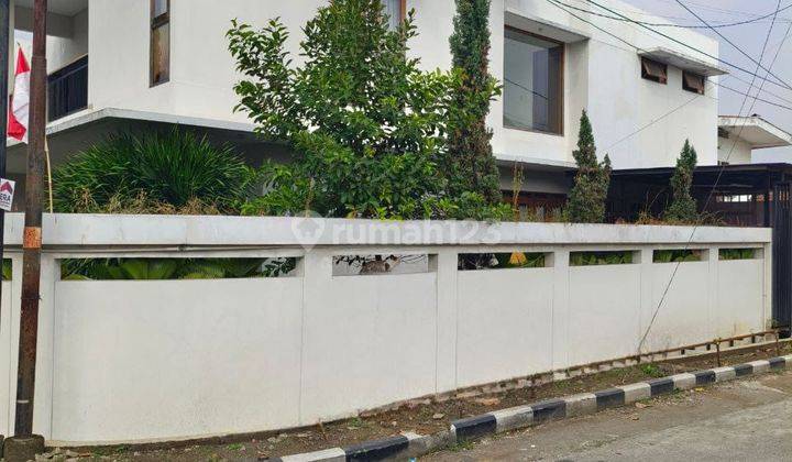 Rumah Besar 2 Lantai Hook SHM di Sukaluyu, Bandung 2