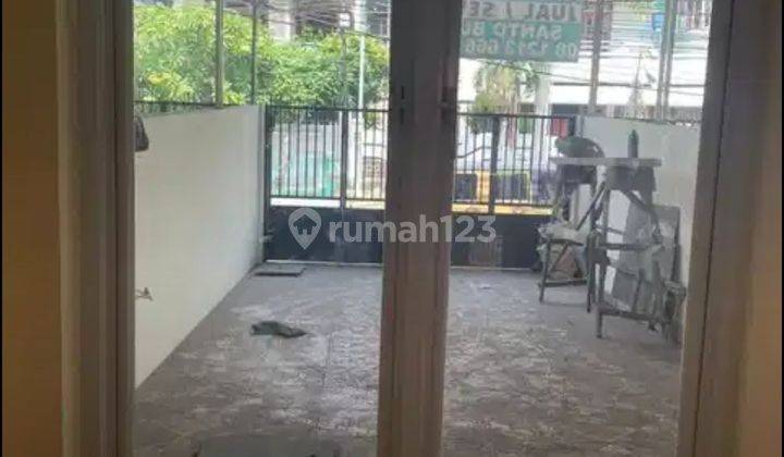 Ruko 3 Lantai Di Sewa Di Perumahan Green Garden Lokasi Bagus 2