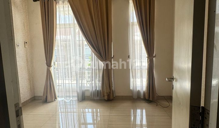 Rumah Bagus Full Furnished Harga Murah 