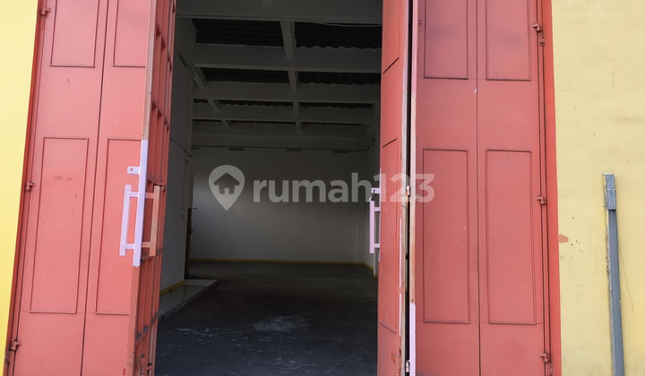 Gudang Dan Kantor Batu Sari 3 Lantai Ada Lift Gudang Dan Kantor Batu Sari 3 Lantai Ada Lift