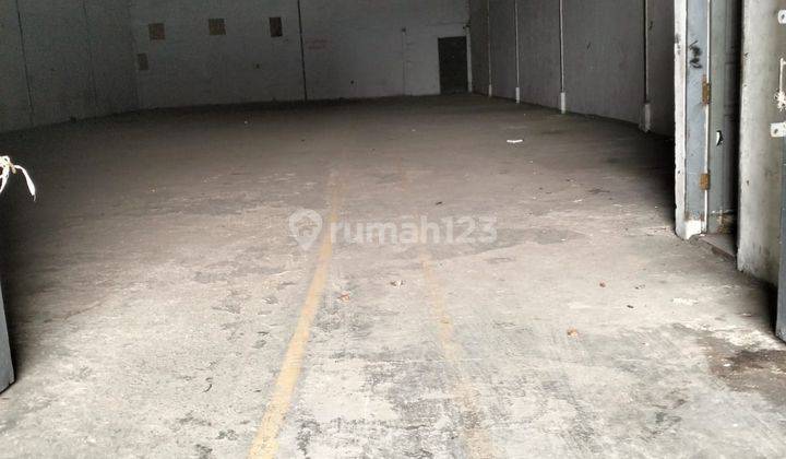 Disewakan Gudang 800m Dadap 2