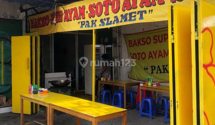 Disewakan Murah Ruko Strategis di Jl. Dewi Sartika No. 5 2