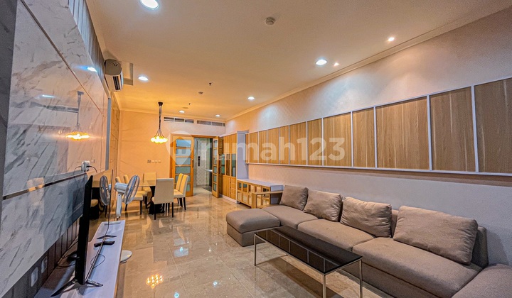 Apartment Senayan Residence 3 Bedroom City View 2