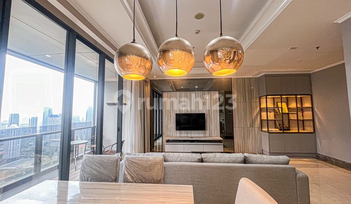 Luxury 3-bedroom apartment in Central Business District