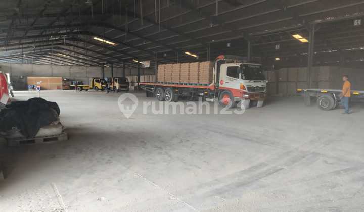 Daan Mogot Warehouse 3,024 m² West Jakarta