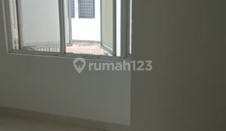 Rumah Bagus SHM Bojong Residence Lt 6X14.5m2 Jakarta Barat Rumah Bagus SHM Bojong Residence Lt 6X14.5m2 Jakarta Barat