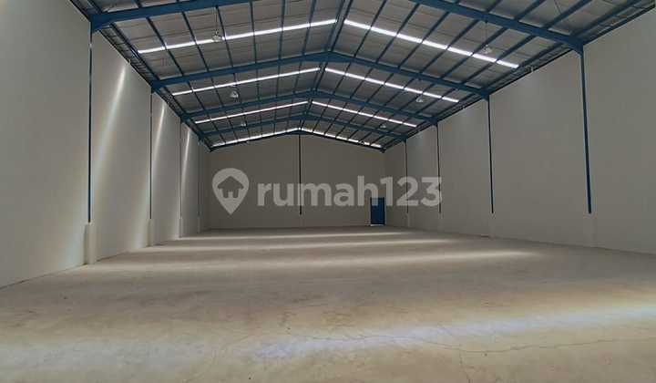 Good Warehouse in Legok with Office, 3 Floors, 873m2, Tangerang