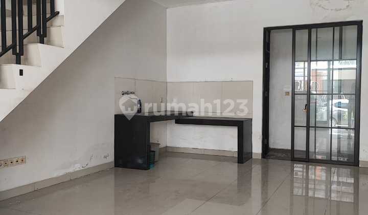 Dijual Rumah Green Lake City East Asia Luas 4x12m2 Jakarta Barat 2