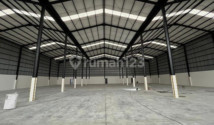 Good Warehouse Jurumudi Container Access Loading Dock Area 1638M2 Tangerang