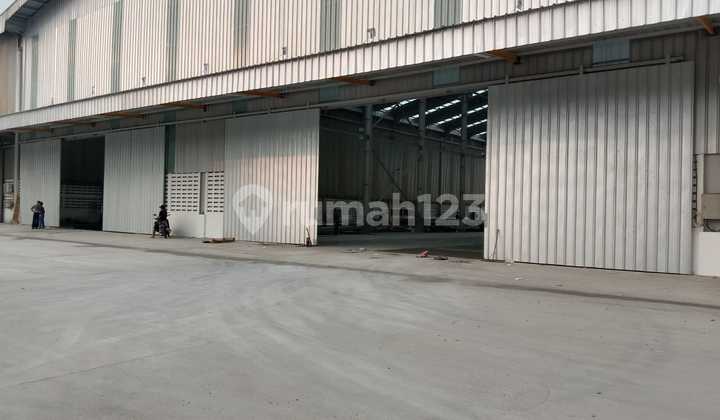 Gudang Kawasan Industri Sepatan Akses Kontainer LT 1370M2 Tangerang