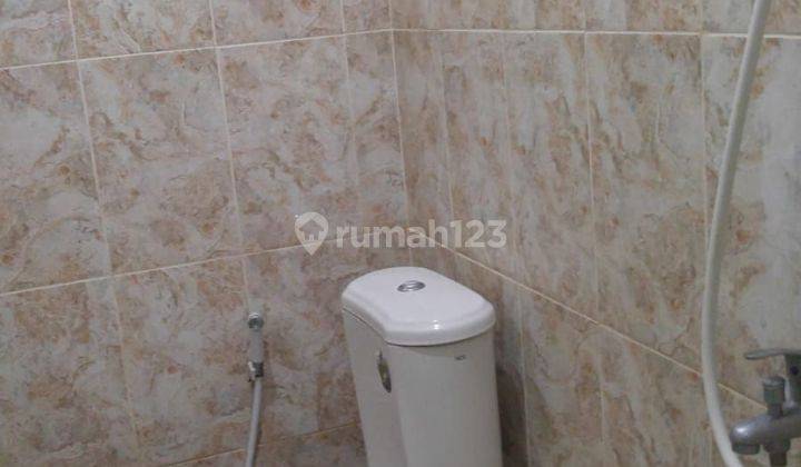 Rumah Kost Lippo Karawaci Dijual Luas 8x18m2 Tangerang 2