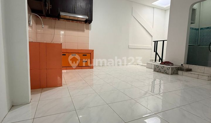 Rumah Cantik 2 Lantai Cengkareng Indah Lt 6X15m2 Jakarta Barat