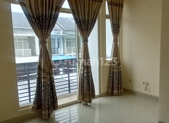 Green Lake City Amerika LT 4X15m2 Jakarta Barat