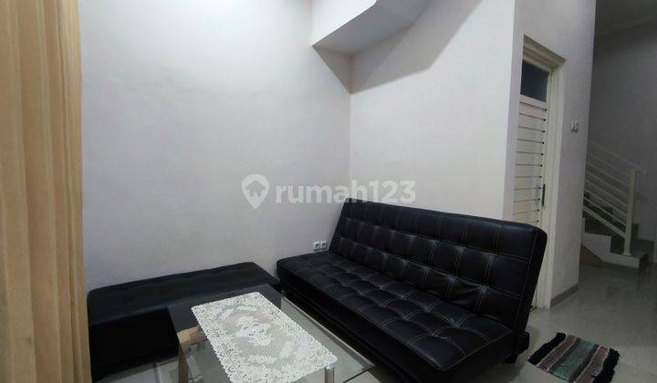 Rumah 2 Lt Furnished Komplek Perumahan Elite Dekat Jatim Park 2 ! 2