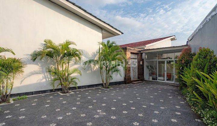 Villa Studio 1 Br In Umalas Kerobokan With Swimming Pool & Garden 2