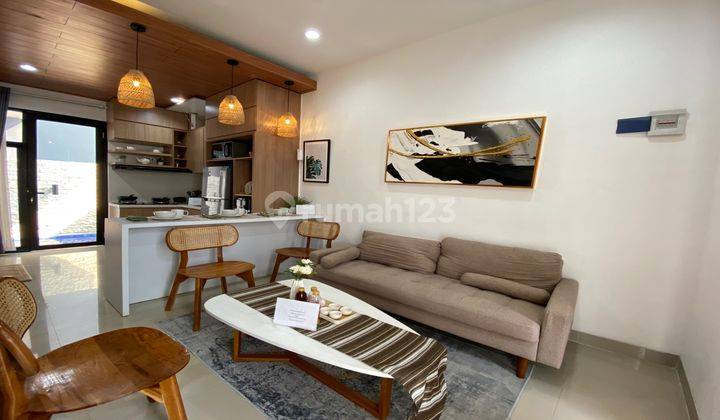 Rumah Dengan Private Pool Di Pamulang Rumah Semi Furnished Baru Shm di Pamulang 2