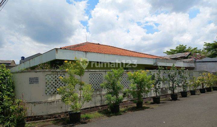 Dijual Dibawah Njop.rumah.tua Hitung Tanah.di Dalam Komplek.radio.dalam Jakarta Selatan